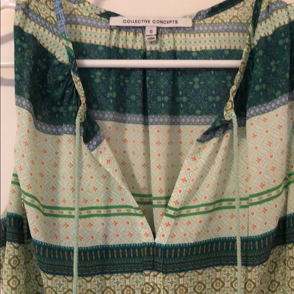 Tasseled tunic top - Picture 3 of 3